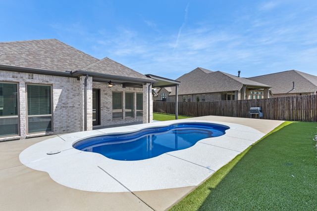 960 Knoxbridge Road, Forney, TX 75126
