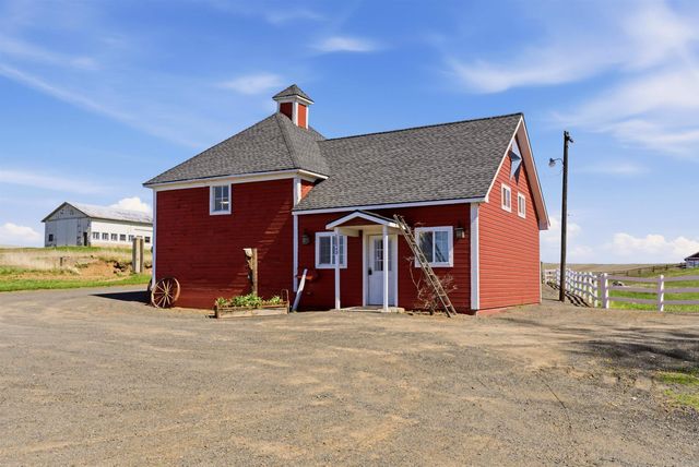 28752 N Tramm Rd, Reardan, WA 99029