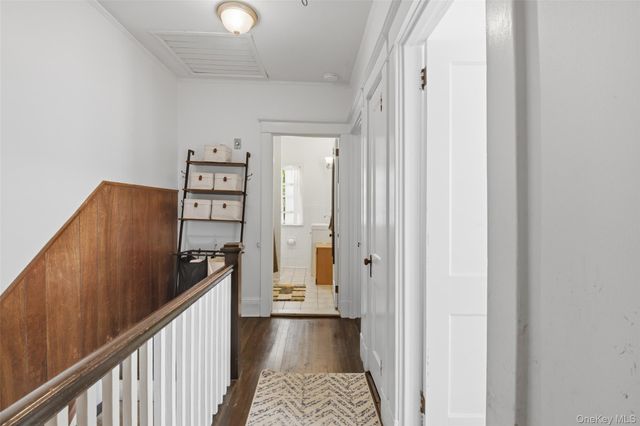 222 Carol Avenue Right Side, Pelham, NY 10803