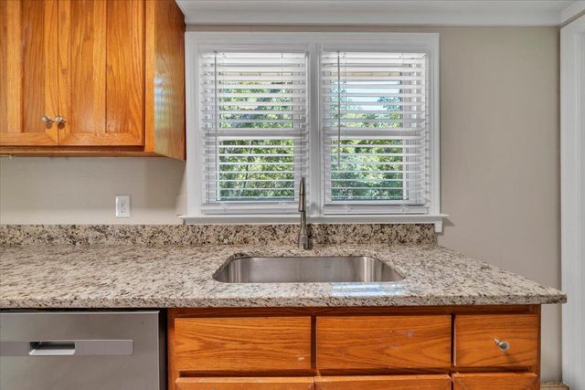 433 Dogwood Hill RD, Boones Mill, VA 24065