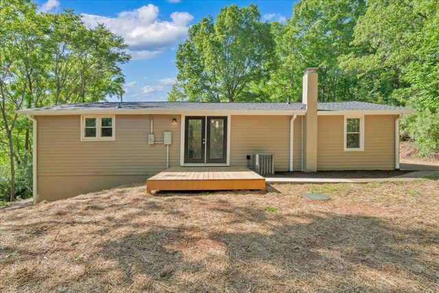 433 Dogwood Hill RD, Boones Mill, VA 24065