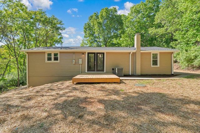 433 Dogwood Hill RD, Boones Mill, VA 24065