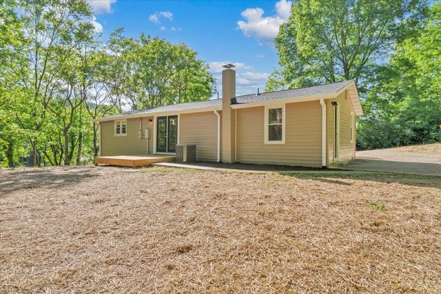 433 Dogwood Hill RD, Boones Mill, VA 24065
