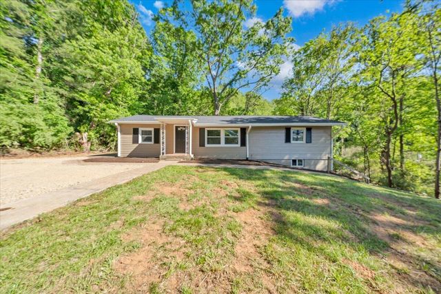 433 Dogwood Hill RD, Boones Mill, VA 24065