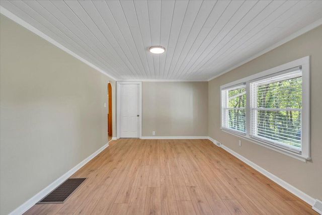 433 Dogwood Hill RD, Boones Mill, VA 24065