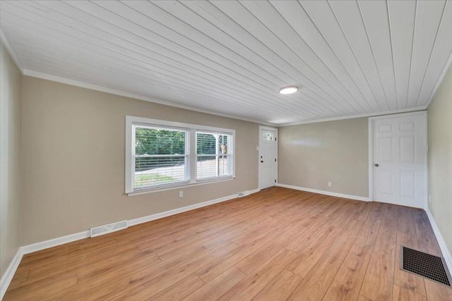 433 Dogwood Hill RD, Boones Mill, VA 24065