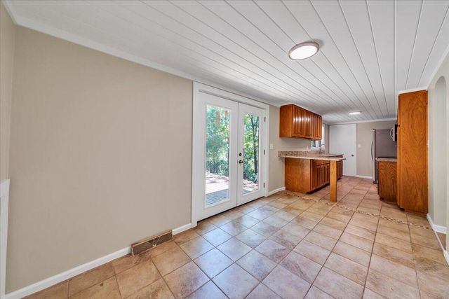 433 Dogwood Hill RD, Boones Mill, VA 24065