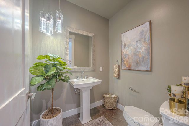 73 Angelina Lane, Mills River, NC 28759