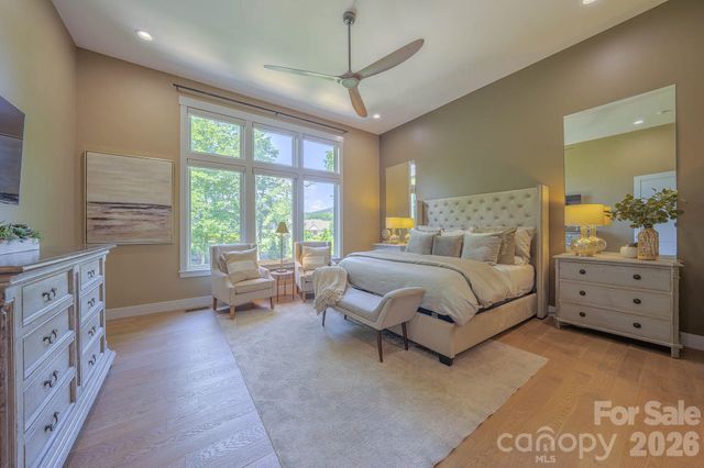 73 Angelina Lane, Mills River, NC 28759