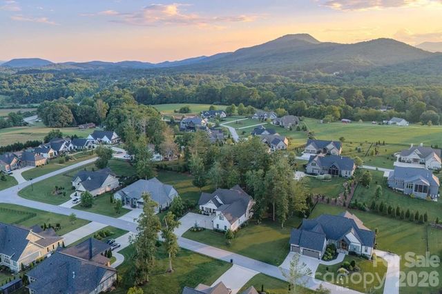 73 Angelina Lane, Mills River, NC 28759