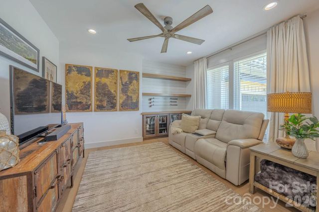 73 Angelina Lane, Mills River, NC 28759