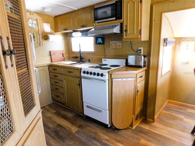 9000 US HIGHWAY 192 166, Clermont, FL 34714