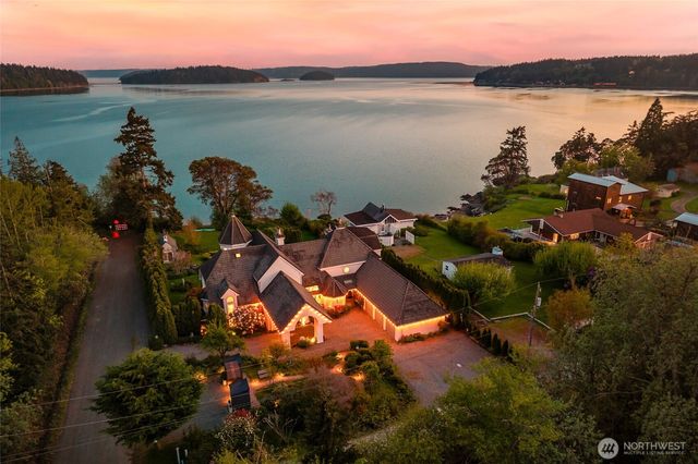 8480 Thompson Beach Road, Anacortes, WA 98221