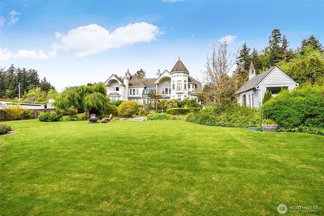 8480 Thompson Beach Road, Anacortes, WA 98221