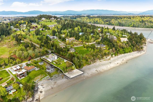 8480 Thompson Beach Road, Anacortes, WA 98221