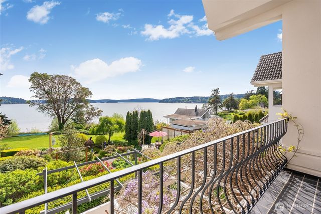 8480 Thompson Beach Road, Anacortes, WA 98221