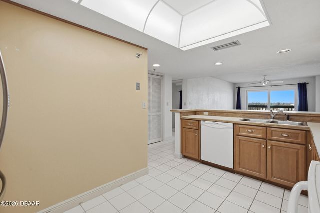 1513 Ocean Shore Blvd Apt E4, Ormond Beach, FL 32176