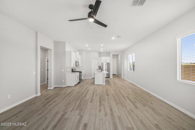 7802 S Wild Prairie Drive S, Tucson, AZ 85757