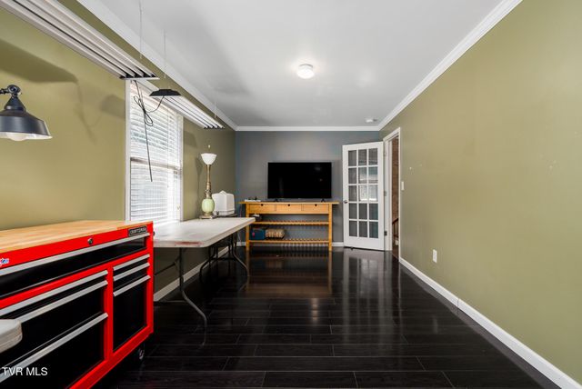 107 Beecham Lane, Johnson City, TN 37604