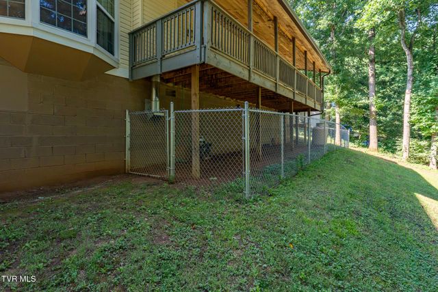 107 Beecham Lane, Johnson City, TN 37604