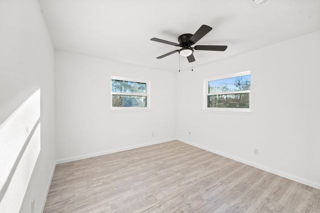 706 Hill City Drive, Duncanville, TX 75116