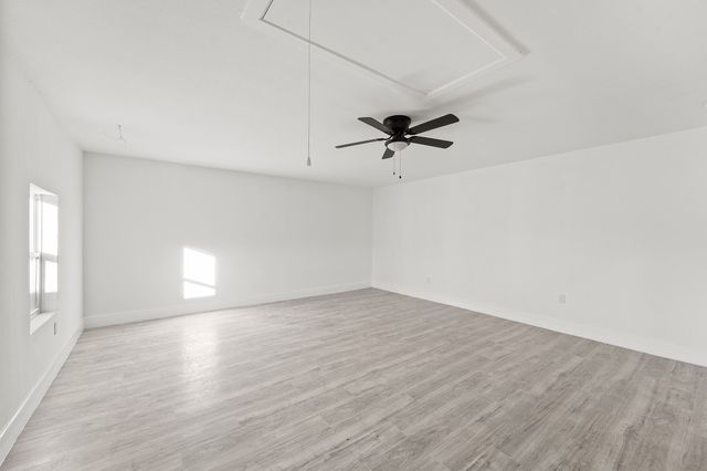 706 Hill City Drive, Duncanville, TX 75116