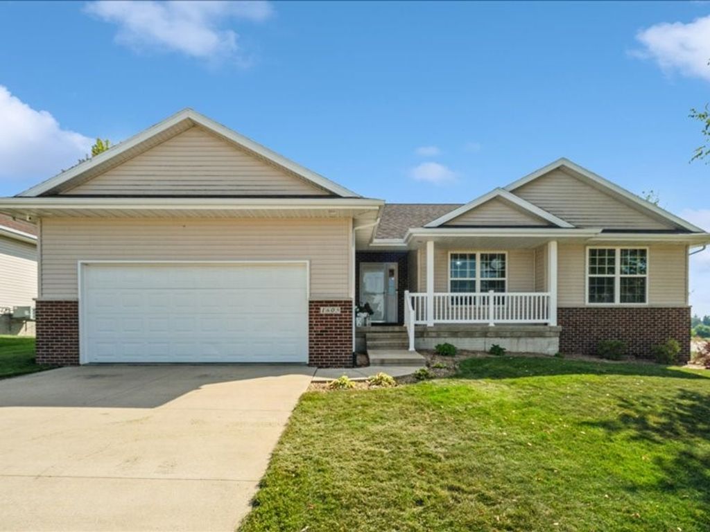 1605 Valentine Drive, Marion, IA 52302