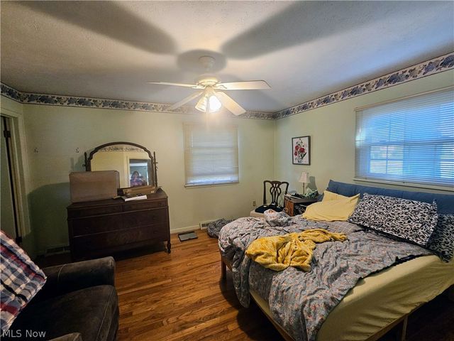 214 Cherry Lane, Avon Lake, OH 44012