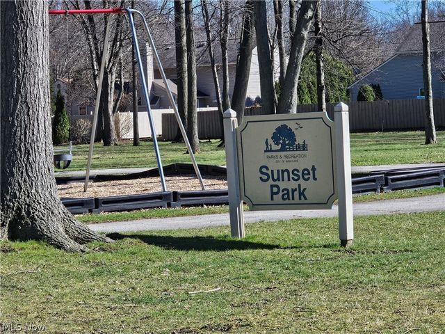 214 Cherry Lane, Avon Lake, OH 44012