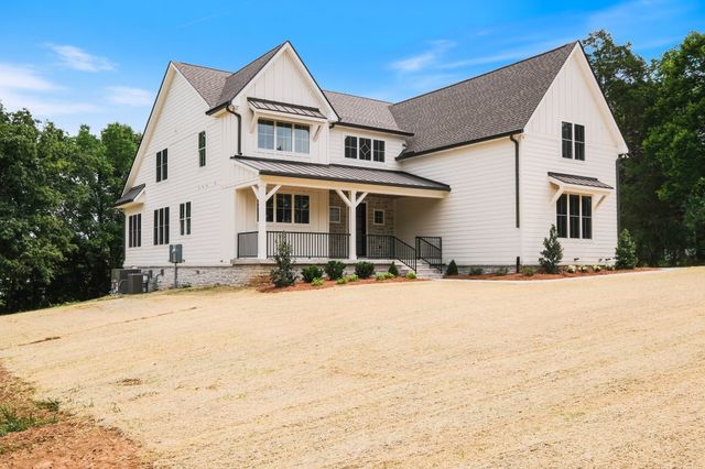 1929 Jarrell Rd, Lebanon, TN 37087