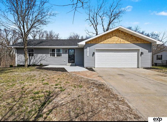 21011 Treasure Island Road, Plattsmouth, NE 68048