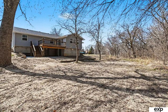 21011 Treasure Island Road, Plattsmouth, NE 68048