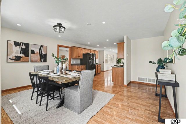 21011 Treasure Island Road, Plattsmouth, NE 68048