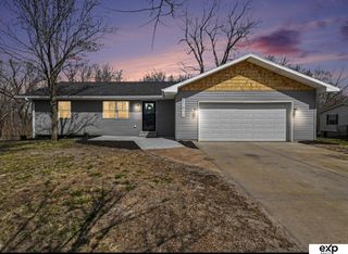 21011 Treasure Island Road, Plattsmouth, NE 68048