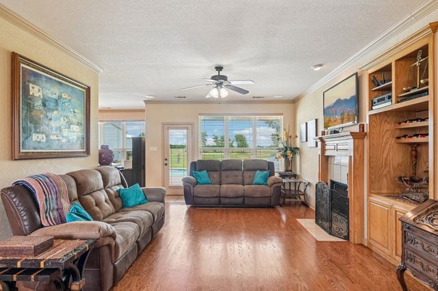 7793 Country View Lane, Sanger, TX 76266
