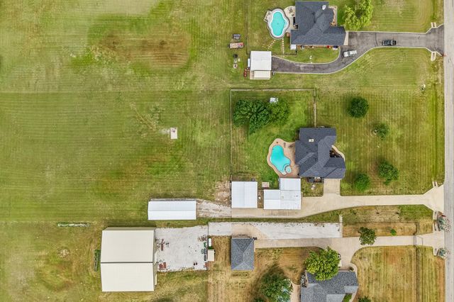 7793 Country View Lane, Sanger, TX 76266