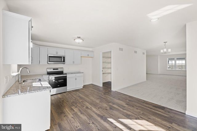 107 ST ANDREWS WAY, Selinsgrove, PA 17870