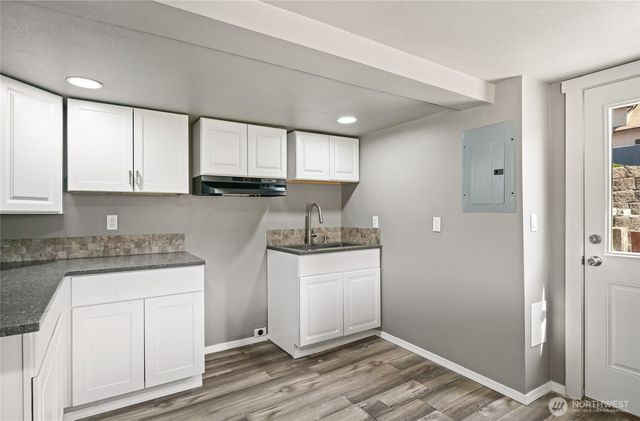 2440 Rock Island Road, East Wenatchee, WA 98802