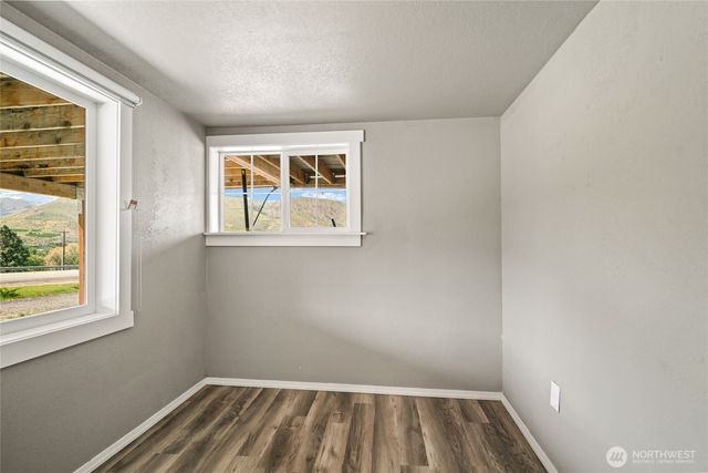 2440 Rock Island Road, East Wenatchee, WA 98802