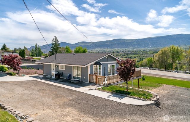 2440 Rock Island Road, East Wenatchee, WA 98802