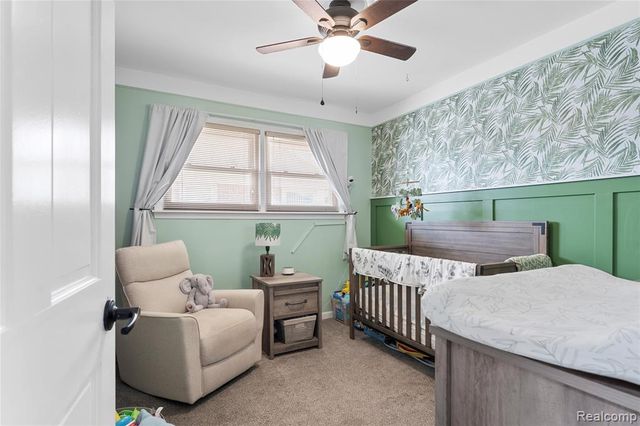 18055 Hinton Street, Riverview, MI 48193