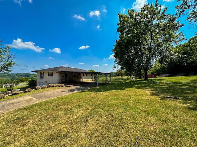 1285 Lowes Lane, Goodlettsville, TN 37072