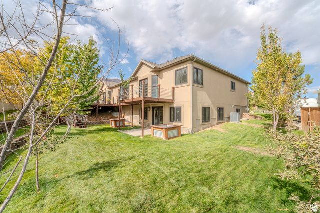161 W SWEETBRIAR LN, Saratoga Springs, UT 84045