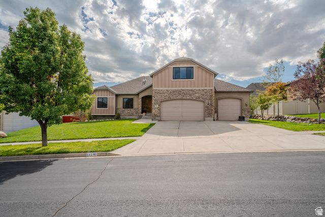 161 W SWEETBRIAR LN, Saratoga Springs, UT 84045
