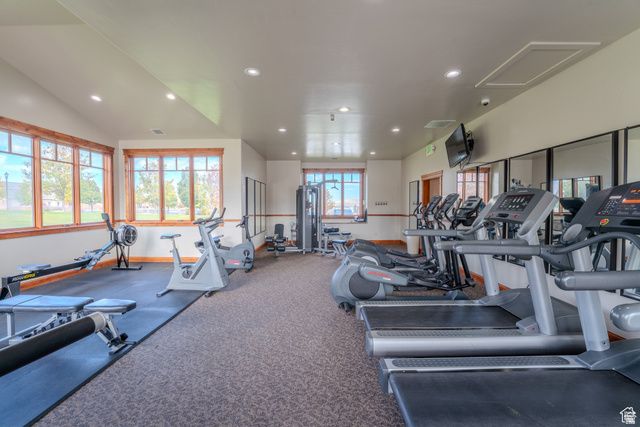 161 W SWEETBRIAR LN, Saratoga Springs, UT 84045