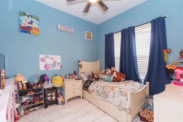 39534 SUNBURST DRIVE, Dade City, FL 33525
