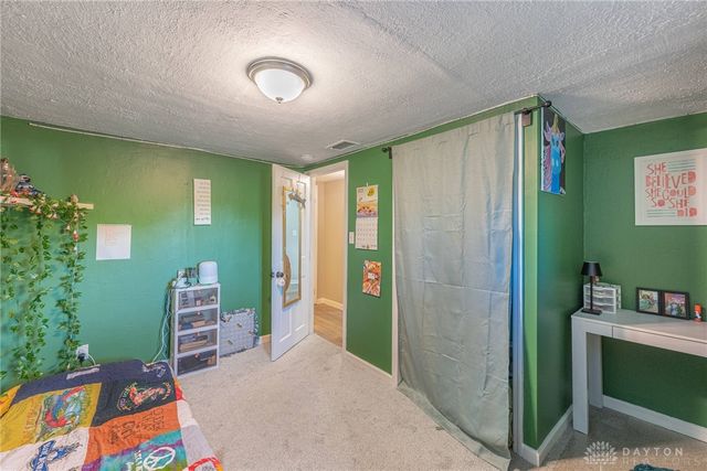 2608 West Avenue, Kettering, OH 45419