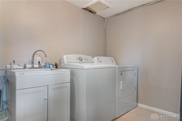 2608 West Avenue, Kettering, OH 45419