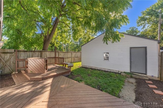 2608 West Avenue, Kettering, OH 45419
