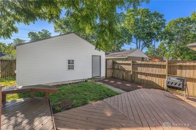 2608 West Avenue, Kettering, OH 45419